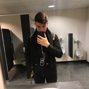 Meet your Posher, Marcus